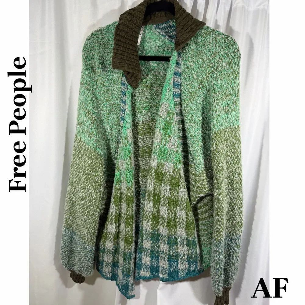 Free People Time after Time in Jade Oasis Knit Cardigan Size SP New - Picture 3 of 6